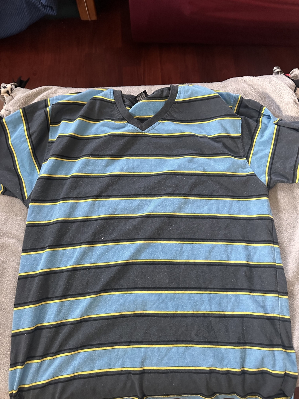 Striped V‑Neck Short Sleeve Shirt - Blue & Gray